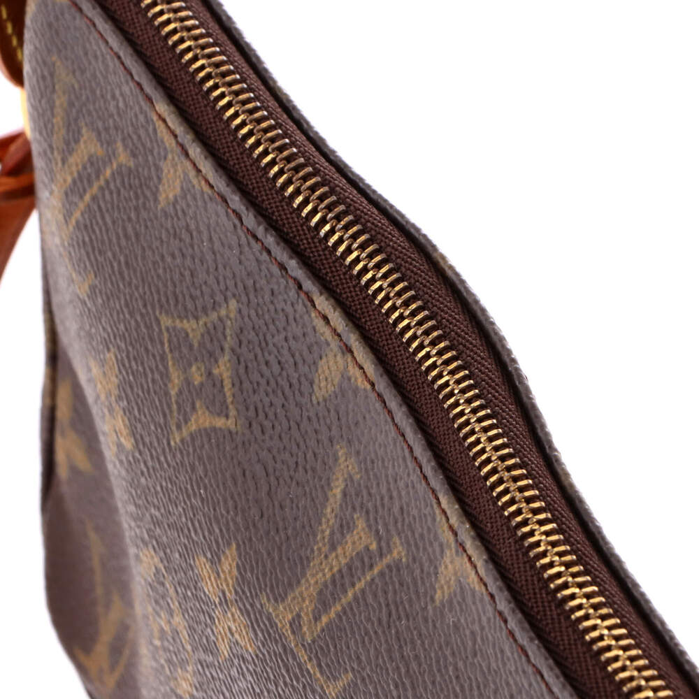 Louis Vuitton Pochette Accessoires Monogram Canvas - Picture 6 of 8